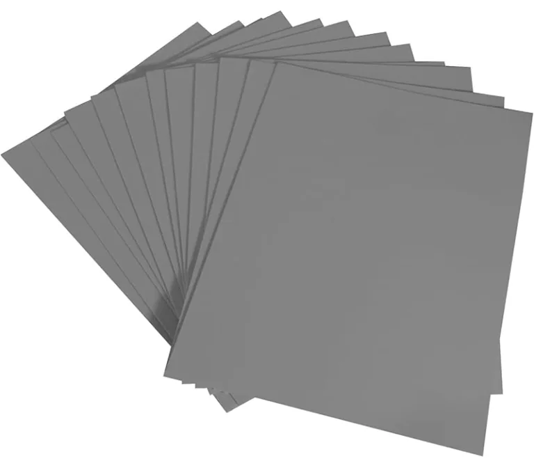 What factors influence the thermal conductivity of advanced ceramics